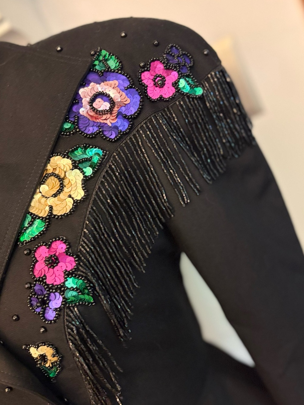 Vintage Black Cache Beaded fringe Jacket Size 6! Gorgeous - Picture 4 of 16